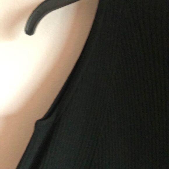 Lark and Ro black dress - Picture 3 of 5